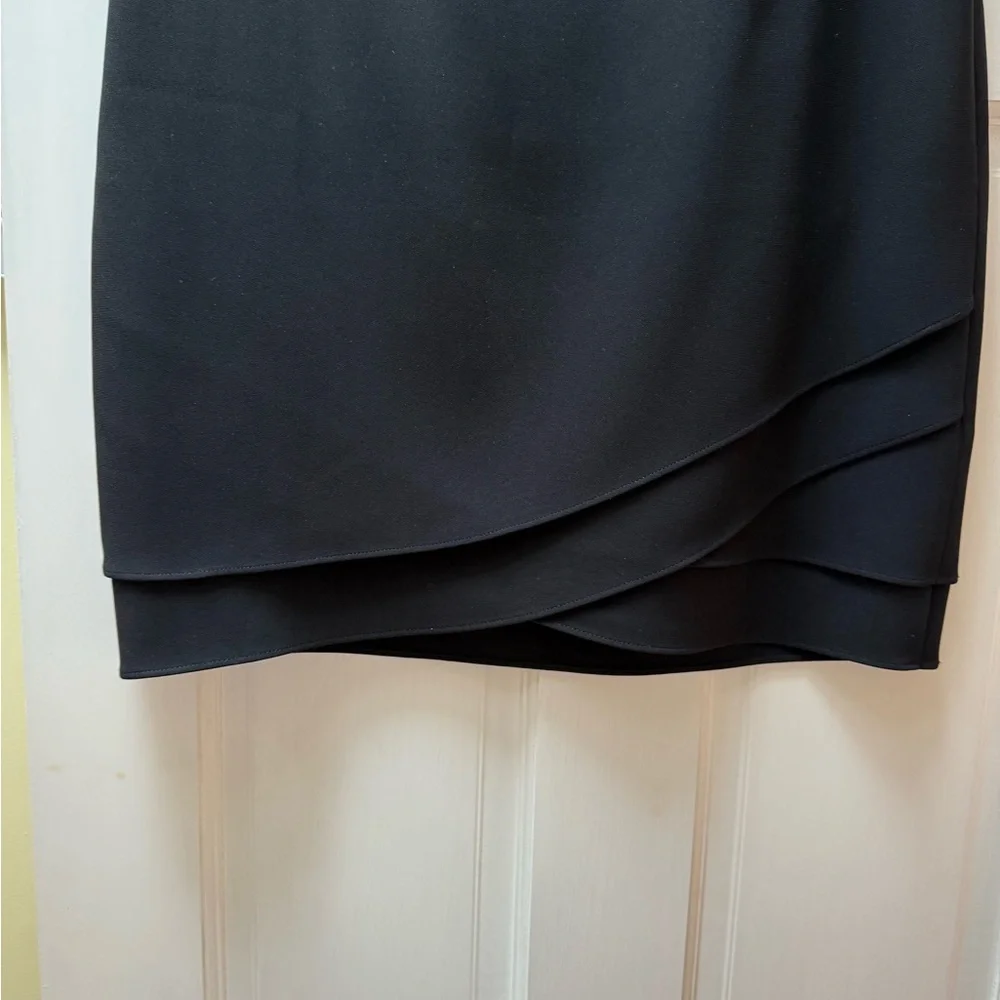 Ann Taylor Classic Black Pencil Skirt - Picture 3 of 4